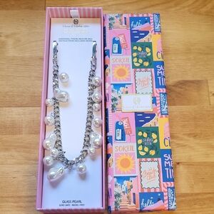 House of Harlow 1960 Silver and Pearl Bag Charm / Phone Wristlet 14'